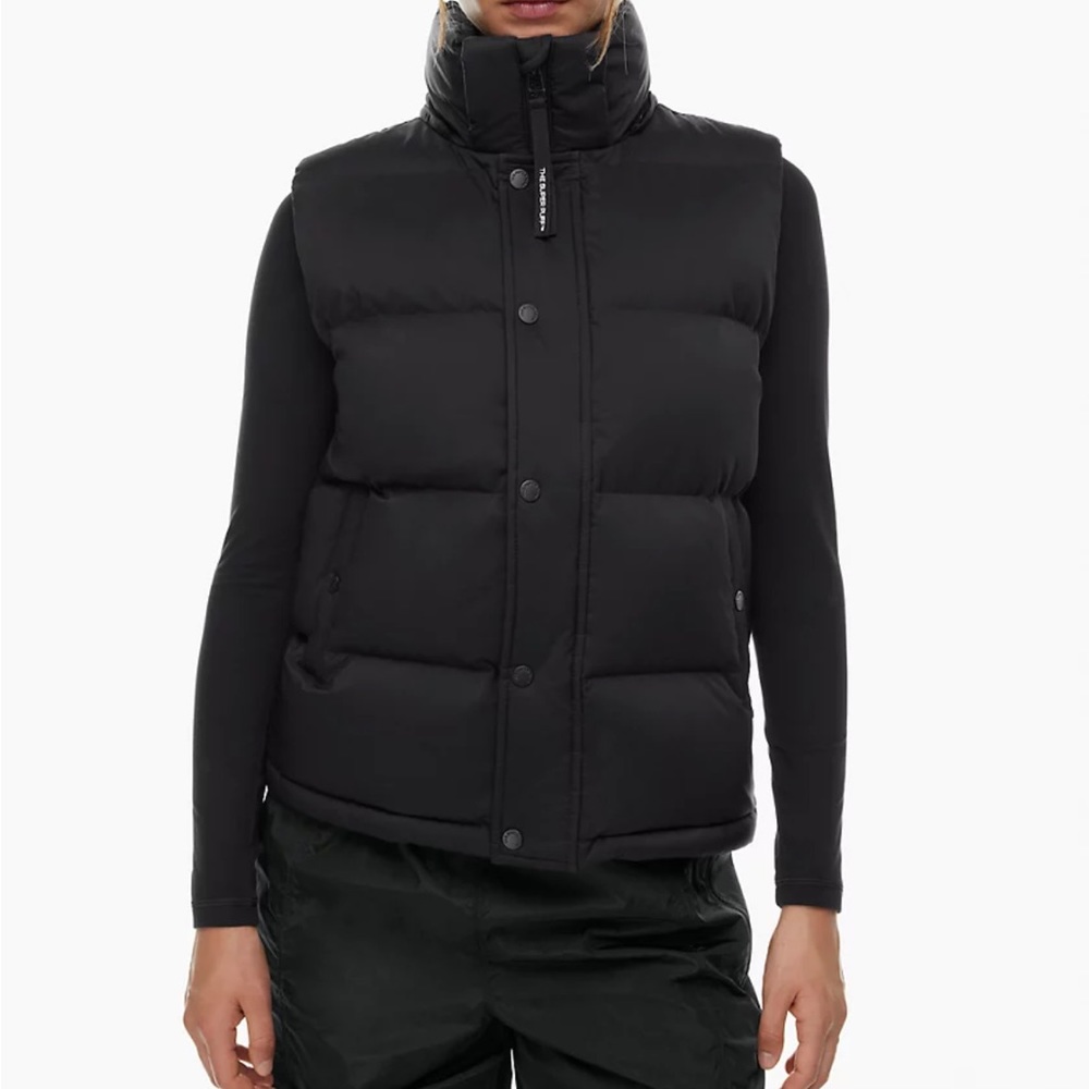 THE SUPER PUFF VEST
